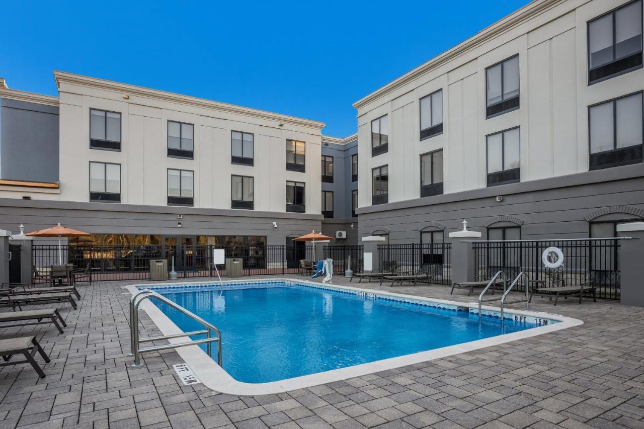 Holiday Inn Express Hotel & Suites Perry, An Ihg Hotel Exterior foto